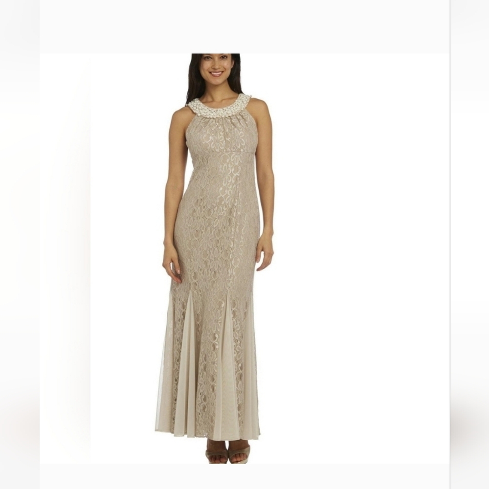Elegant Lace Evening Gown - Cream